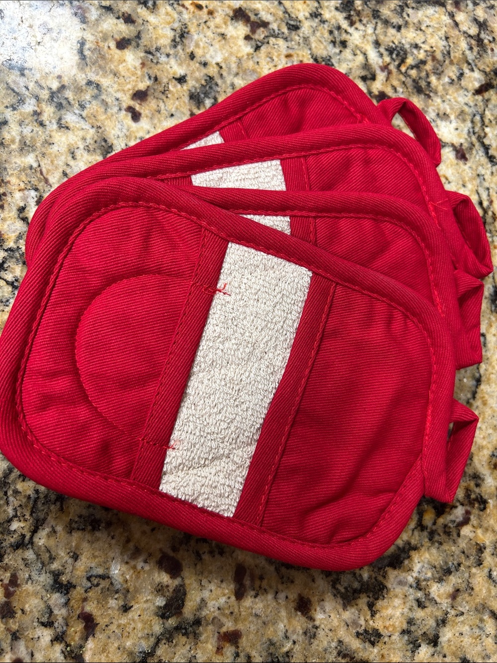 NWOT Set of 4 Red Potholders